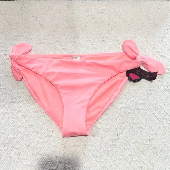5/$8 MUST BUNDLE No Boundaries Pink Bikini Bottoms - Picture 1 of 5